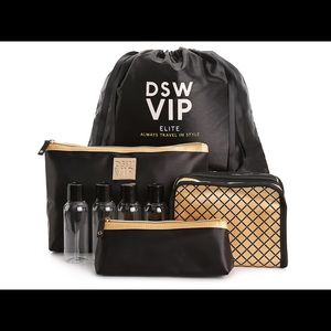 DSW 4 piece travel set (NWT)